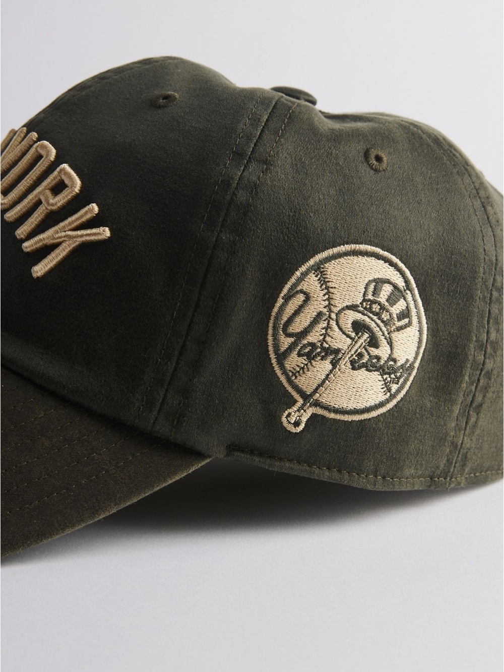 Mitchell & Ness MLB New York Yankees Dad Hat. - Picture 2 of 8